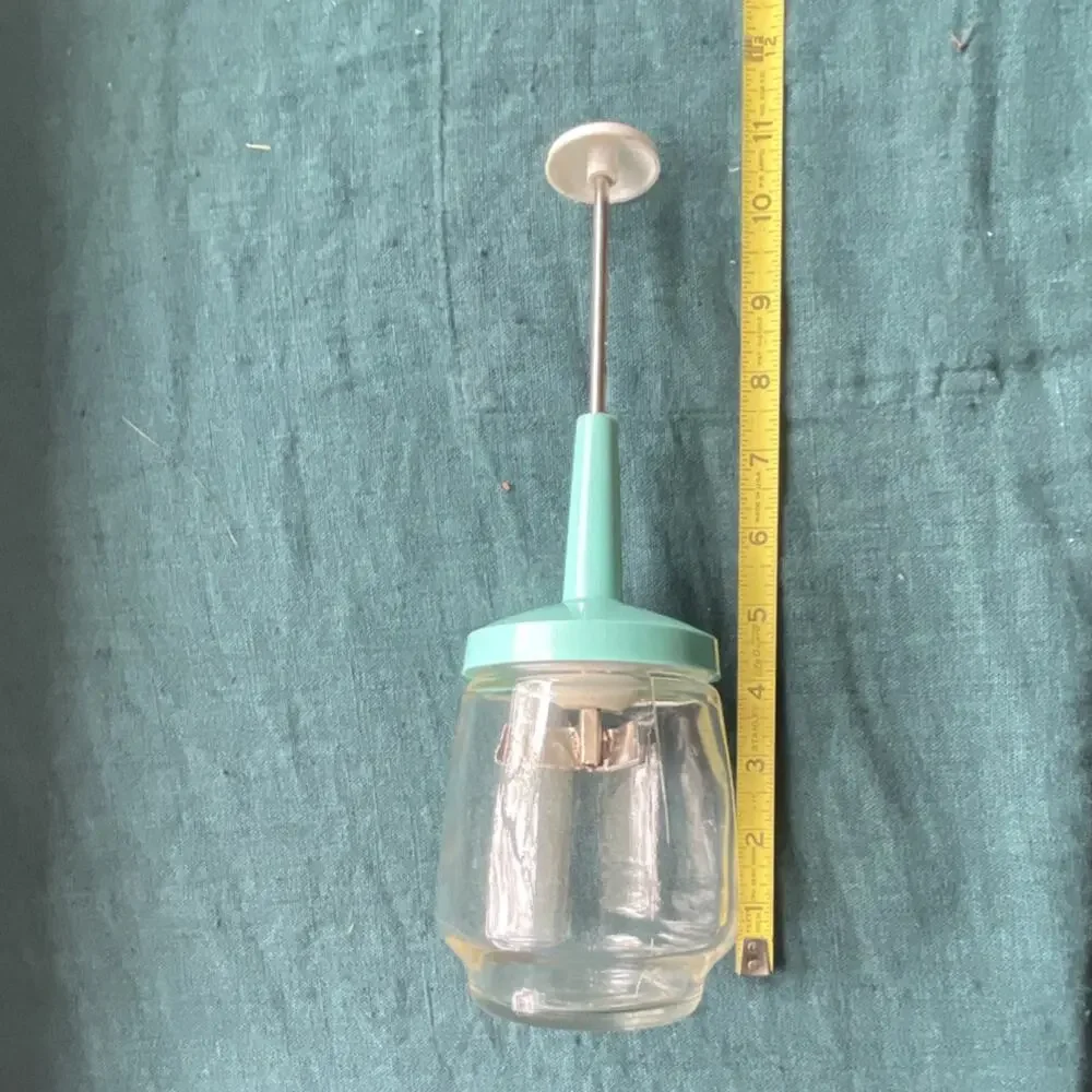 Federal Housewares Aqua Manual Nut Chopper Glass Jar Stainless Steel Blade